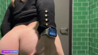 HILDE FRENCH  POV FUCKING A STRANGER IN A BURGER KING