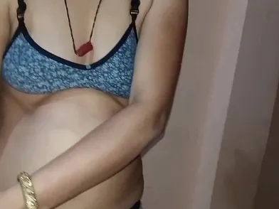 See Indian Celeb Roshini Bhabhi Get Her Wooly Coochie Ruined In Super Steamy Uncut Flick