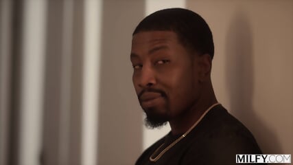 MILFY Anal Obsessed Housewife Lauren Has A Taste For BBC