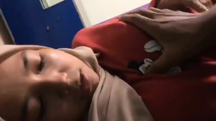 Awek Tudung Kena Ramas