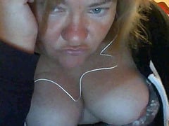 American Fat Woman Show Boobs On Cam