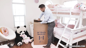 American Cum Busts Over Japan Made Pussy