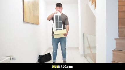 Sofia Lee's Invisibility Cloak Surprise: Gym Sex With Michael Fly