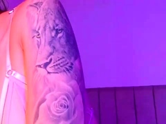 Pretty Hot Blonde Cam Babe Masturbate Solo On Cam