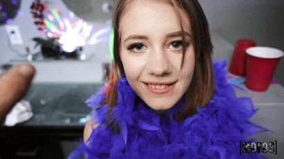 Tattooed Stallion With A Hard Dick Bangs Two Pretty Young Babes