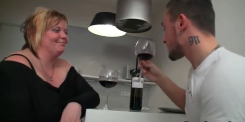 BBW Takes It From Behind