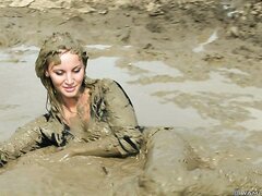 Hot Blonde Girl Mud Jeans And Leather Jacket