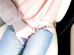 Slim Asian Kitty Girl Sucks Her BF’s Dong For Milk In The Hotel After A Teasing Foreplay In The Car