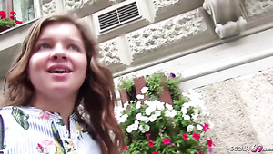 College Girl Likes To Try Her Hand In Porno