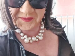 Group Sex With Woman, Guys And Tranny