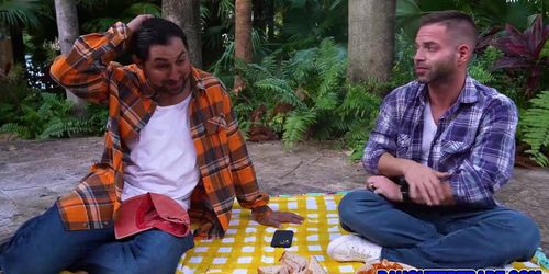 Juan And Nicky Getting Some Massage From Violet Gems And Violet Ray