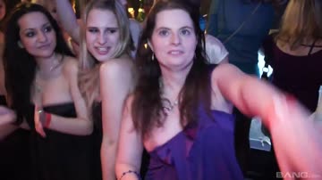 Party Hardcore Gone Crazy   1