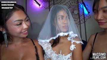 Foursome With Bride And Bridesmaids