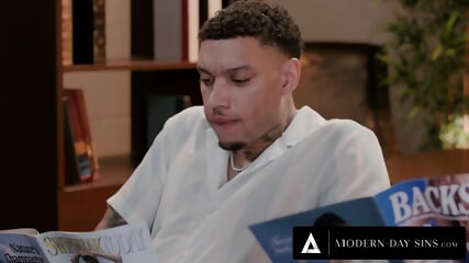 MODERN DAY SINS Librarian Dee Williams Has DP ANAL CREAMPIE After Catching Students Wanking!