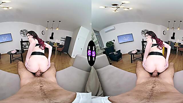 Teen Luna In HD Lust