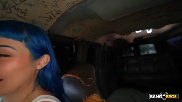 Jewelz Blu  Busty MILF's Reverse Pickup Play