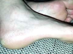 Spy Amateur Milf Sleeping Dirty Dry Feet And Soles