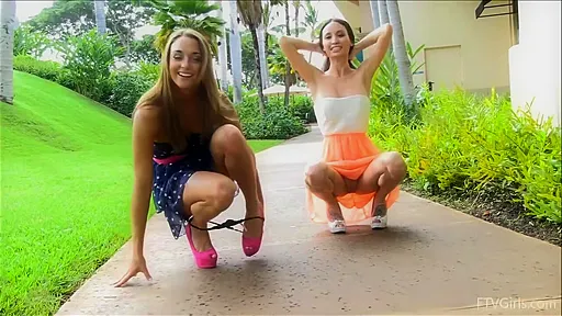 Aubrey And Mary   Where Girls Shop 2