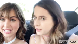 Grls In Public Washroom