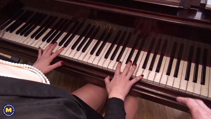 Camille's Piano Student Wants Private Hand Help