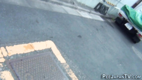 Japanese Ladies Urinating